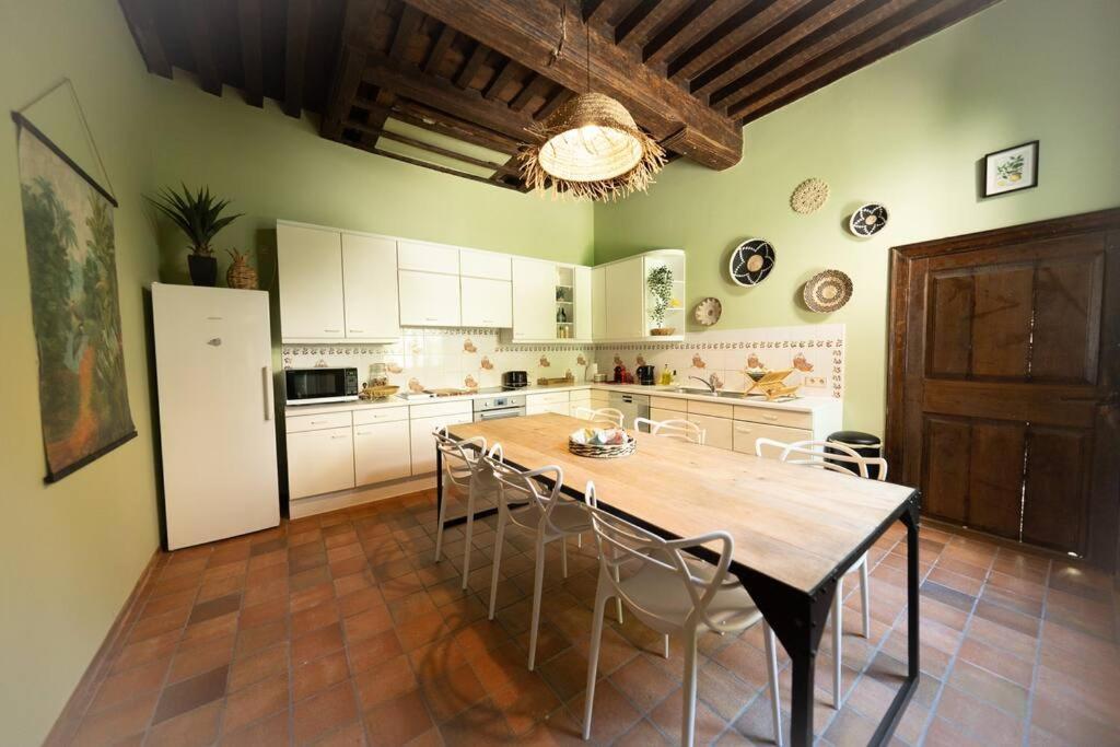 Villa Camelia, Un Charme Montois Mons  Exterior foto